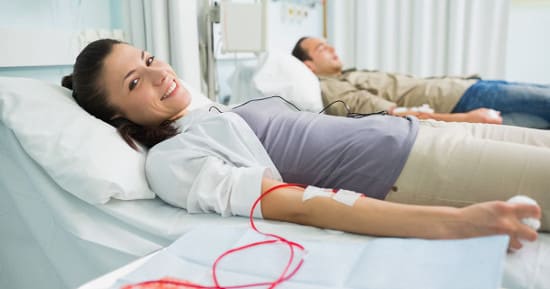 Меняется ли группа крови при переливании?